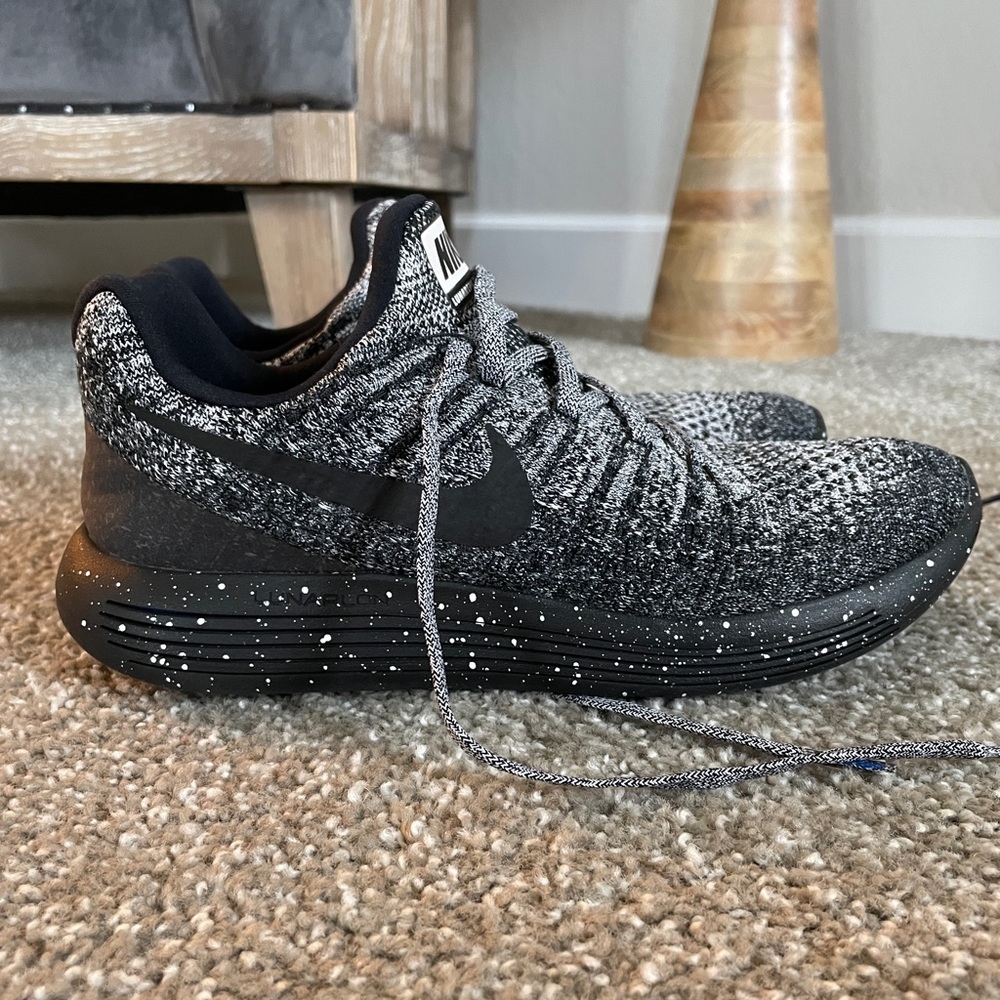 Women’s Nike Lunarepic flyknit shoes